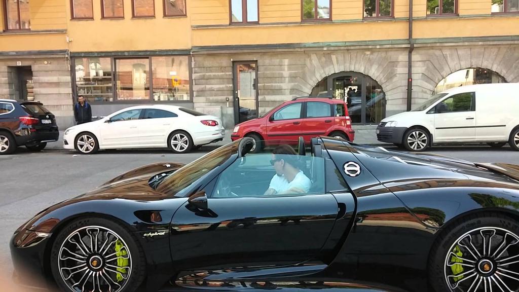 Zlatan Ibrahimovic Porsche 918 Spyder in Stockholm